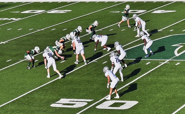 从乒坛大魔王到家庭主妇，张怡宁一身名牌买菜，结婚后被宠成宝